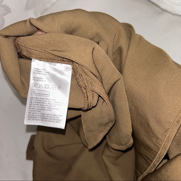 H&M Bronze Silky Flowy V-Neck Seamed Relaxed Fit Long Sleeve Shift Dress - Picture 9 of 10